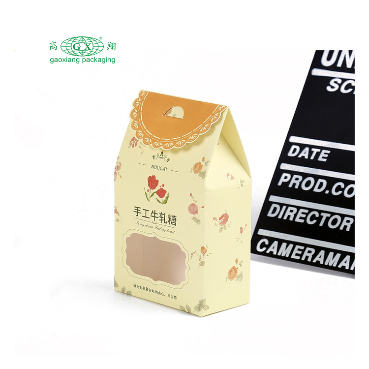 กล่องกระดาษบรรจุภัณฑ์บิสกิตช็อกโกแลตรูปหน้าจั่วพร้อมหน้าต่าง